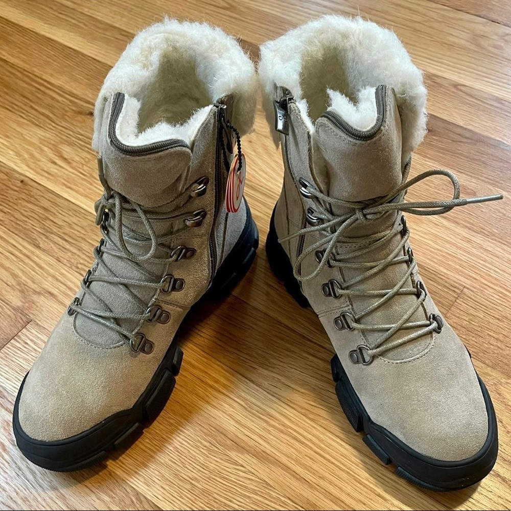 RELIGIOUS COMFORT Twin Sister Faux Fur Trimmed Boot (Women)
7M, TAUPE